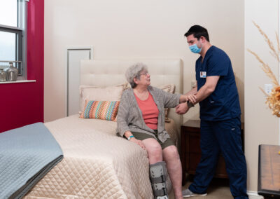 Understanding the Differences Between Assisted Living vs. Nursing Home